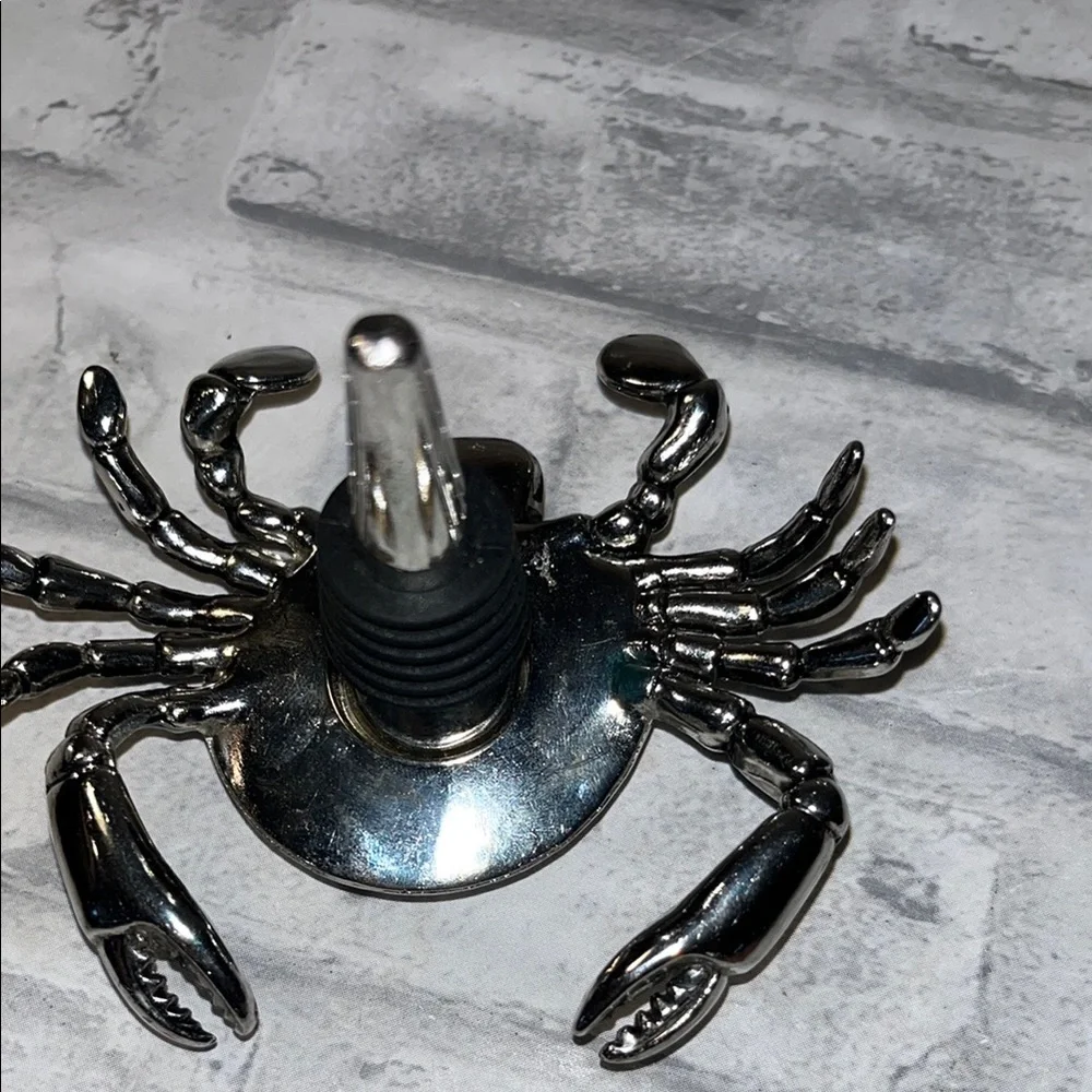 Silver Crab wine bottle top stopper with Blue Gem